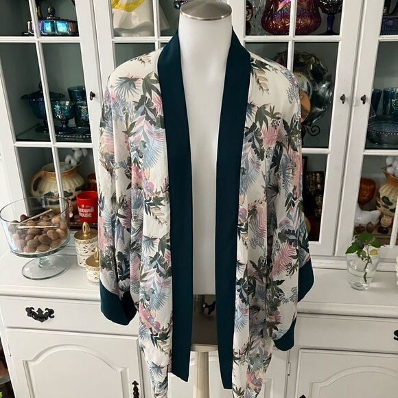 Xhilaration Coverup Kimono Tropical Print Sz M/L - Picture 3 of 11